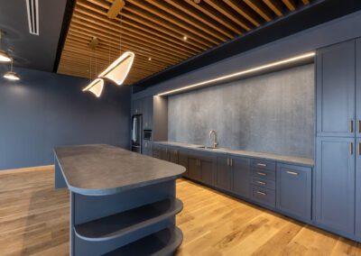 1333 Oak Lawn Spec Suites