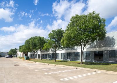 Exterior of the 67,326 square foot Cummings Electrical headquarters in Fort Worth